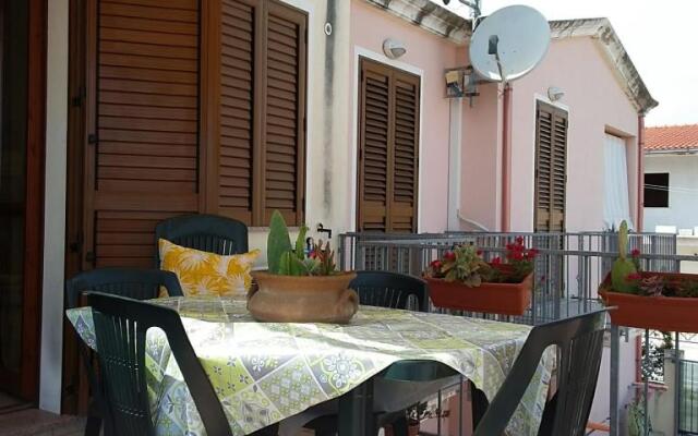 Casa Vacanze Antonella Pula a 750mt Dal Centro.