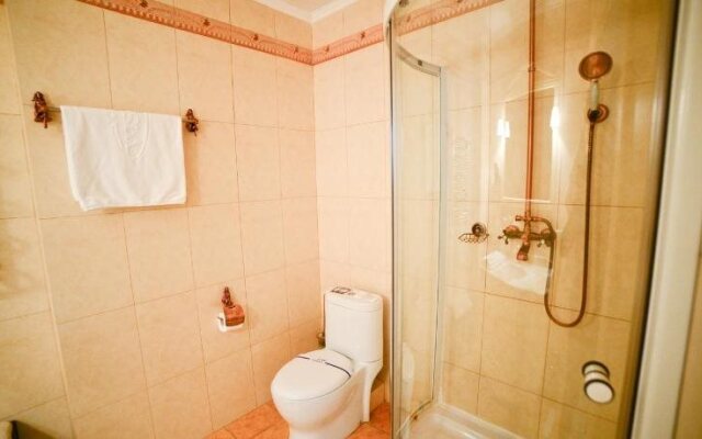 Visak Hotel