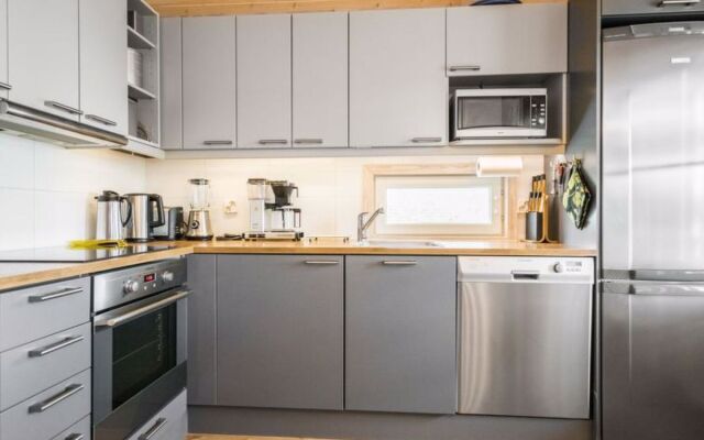 Holiday Home Kanervarinne