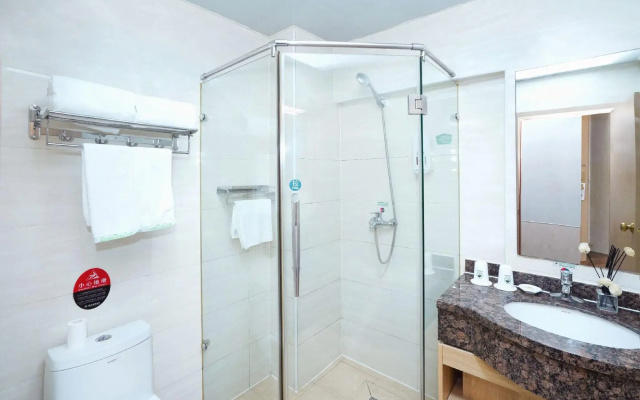 GreenTree Inn Zhangjiakou Jinding Ci’er Mountain Road Business Hotel