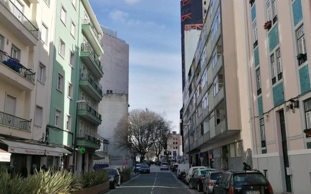 Stunning Apartment Marquês de Pombal