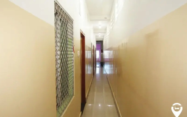 Goroomgo Star Lodge Puri