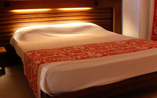 Le Stanley Hotel and Suites