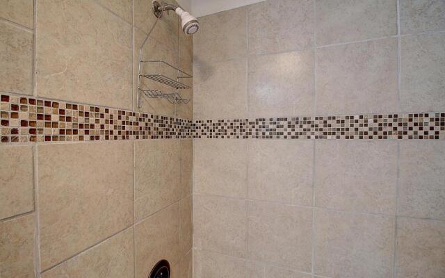 Little Shell Sm152 Condo