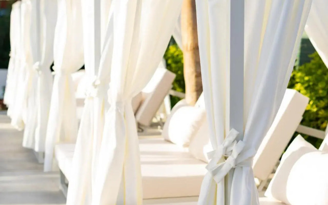Sanom Beach Resort - Adults Only