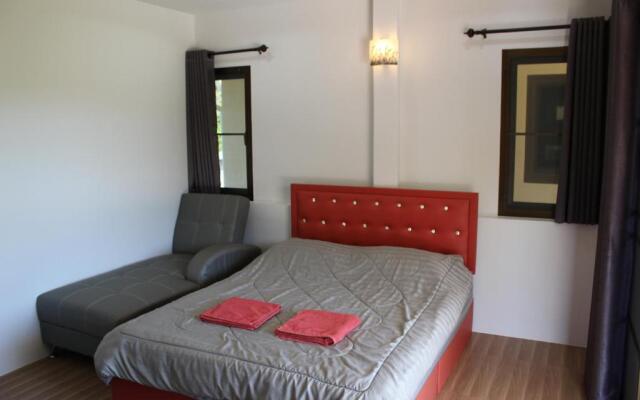 Naluemon Village FH 1