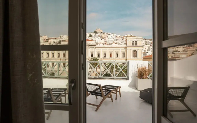 Syros Soul Suites