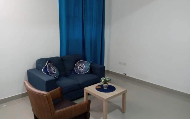 Bright Apartment at Punta Cana Wifi/ac/elect/iron/parking