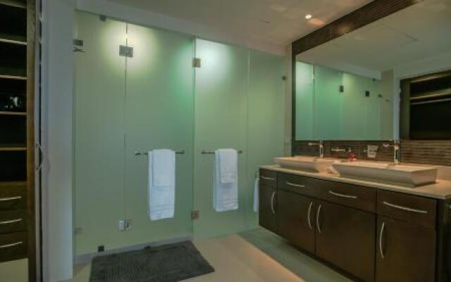 Casa Sky Penthouse Mareazul Condo