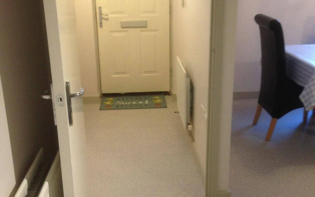 The Beeches - Serviced Duplex Apartment