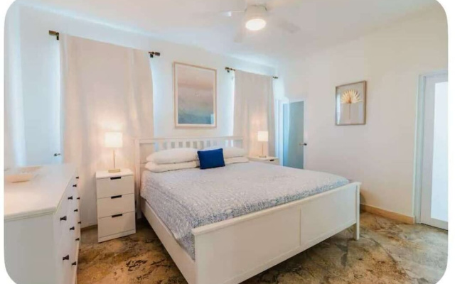 Pelegrina Beach Haus 6BR Chef Powered G SJ