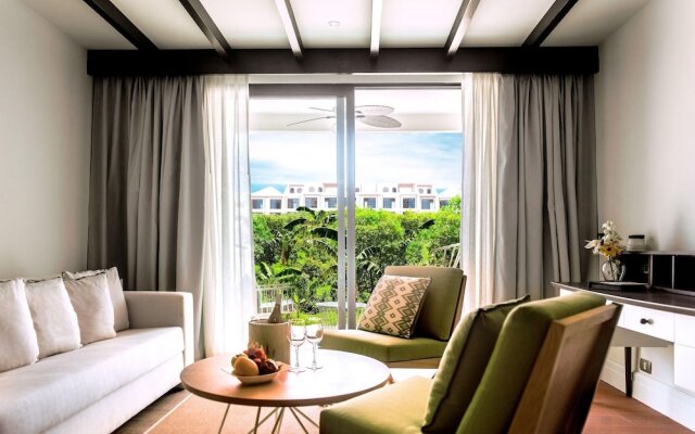 Ocean Riviera Paradise -Daisy Family Club