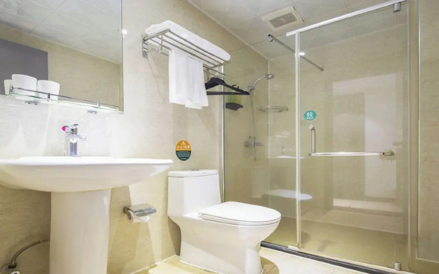 Starchain Heehee Hotel - Sanya Bay Walking Street Store