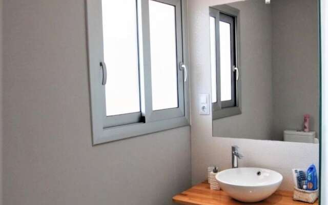 Suitur Villa Mediterránea Con Piscina Infinita