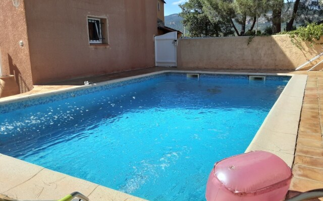 Appartement 3P avec piscine - 4 personnes