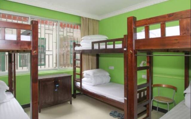 How Flower Hostel Yangshuo