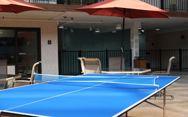 Holiday Inn Des Moines-Airport/Conf Center by IHG