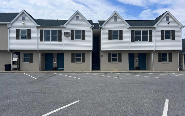 Rodeway Inn & Suites Hershey Chocolate Avenue