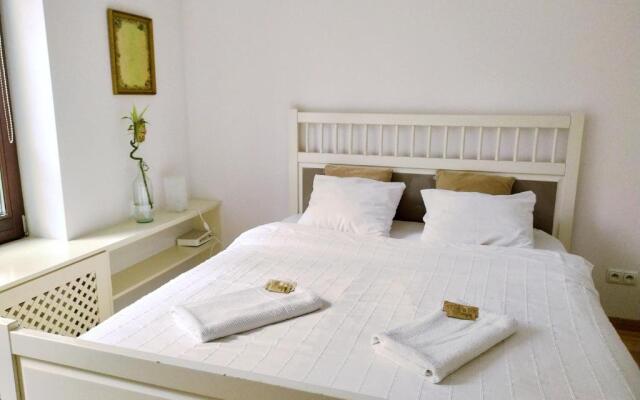 Warsaw Concierge Vistula Apartment