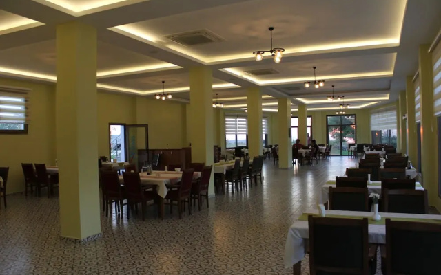 Erzin Artemis Otel
