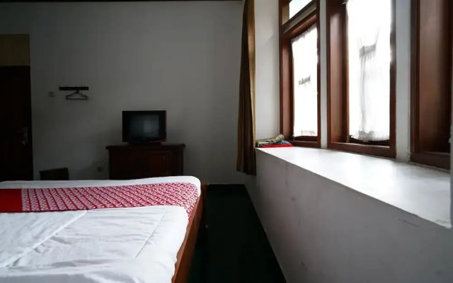OYO 93248 Villa Syariah Astuti Lestari