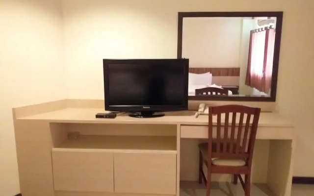 Sirichai Hotel