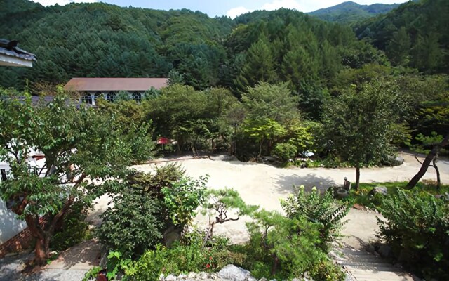 Gapyeong Starlight Maru Pension