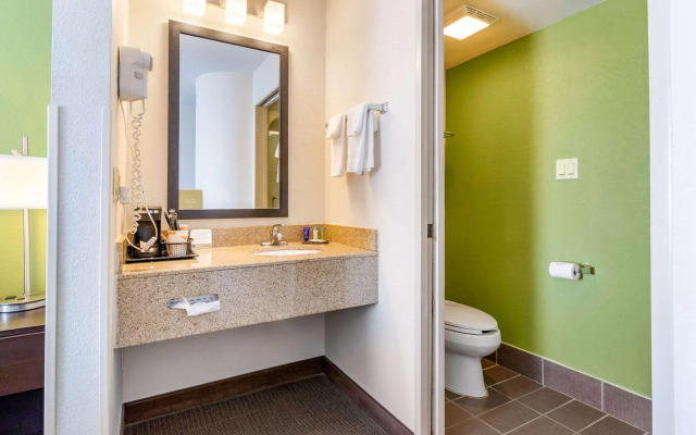 Sleep Inn I-95 North Savannah