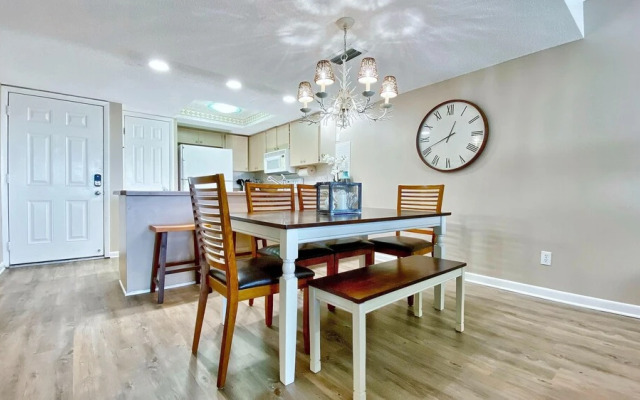 Sea Club by Teeming Vacation Rentals