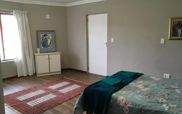 18 Patrys Crescent