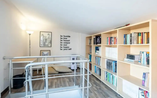 Fascinating Flat Near City s Mall With Terrace
