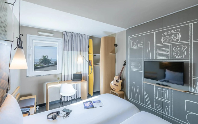ibis Porto Gaia