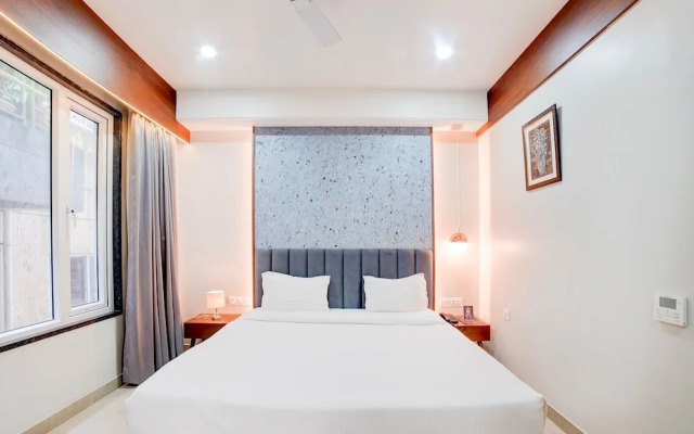 Luxirious Stays at Palette Patel Nagar