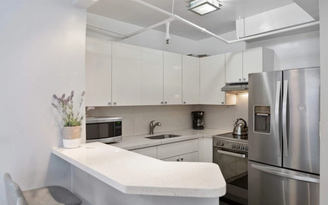 Madison South Beach Suites by SV Rentals