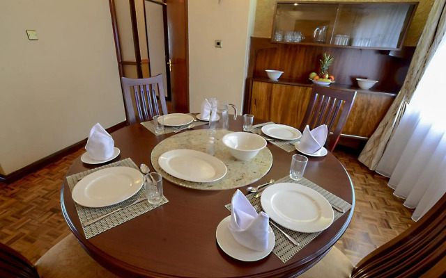 Mimosa Court Apartments