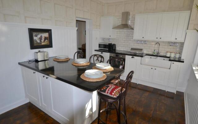 Osea Island Holiday Homes