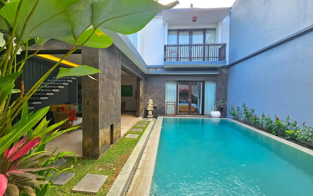 SEMINYAK ICON by Karaniya Experience