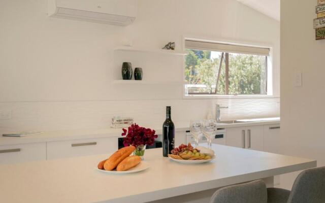 Fun at Whangamata - Whangamata Holiday Home