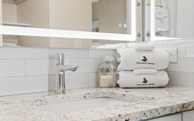 Grand Caribbean East 311