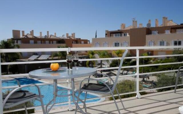 Apartamento Laranjas Garden