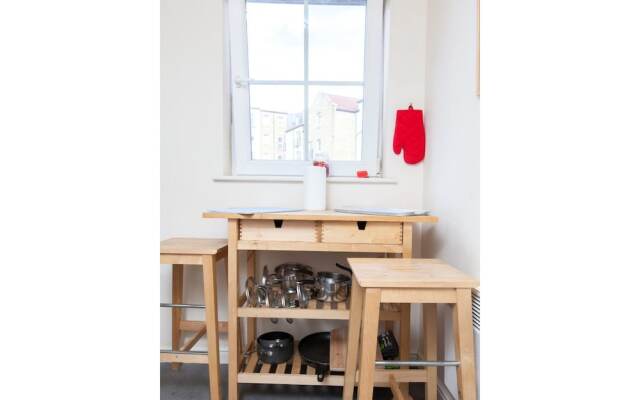 Giles St Gem - Spacious, Near The Shore, Parking