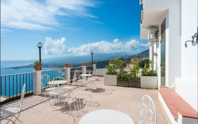 Hotel Elios