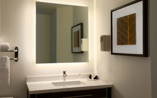 Candlewood Suites Chicago/Hoffman Estates