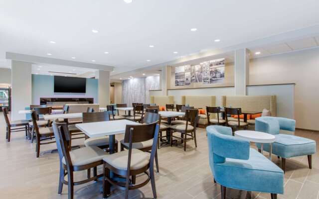 Sleep Inn & Suites Monroe - Woodbury