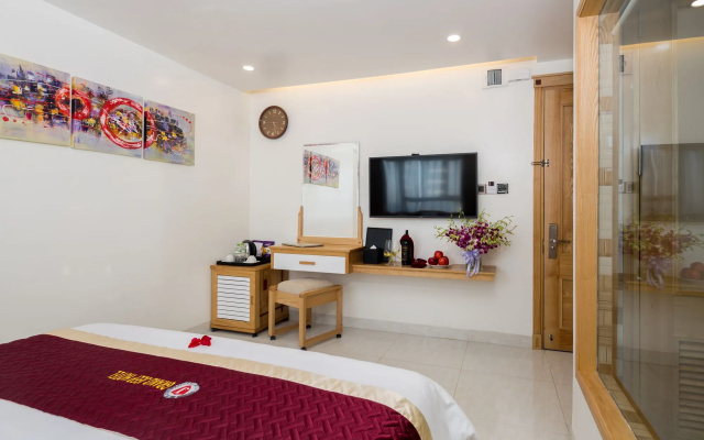 Grand Jeep Hotel Danang
