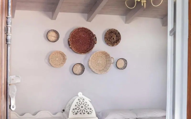 Kasteli Suites