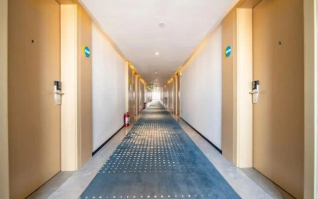 Yi Cheng Hotel