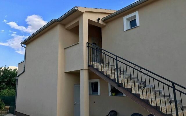 Apartment Silvia's Place