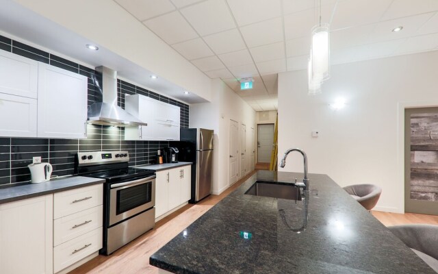 HoMa HomeStay Hotel by Olympic Stadium Montreal (Auberge/Hostel)