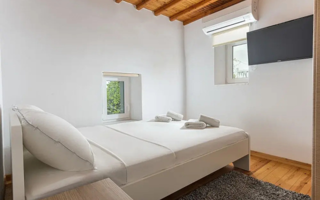 Mykonos City Maisonette
